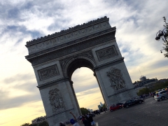 «Париж – пересекая столетия» – большая прогулка по Парижу 5 часов 